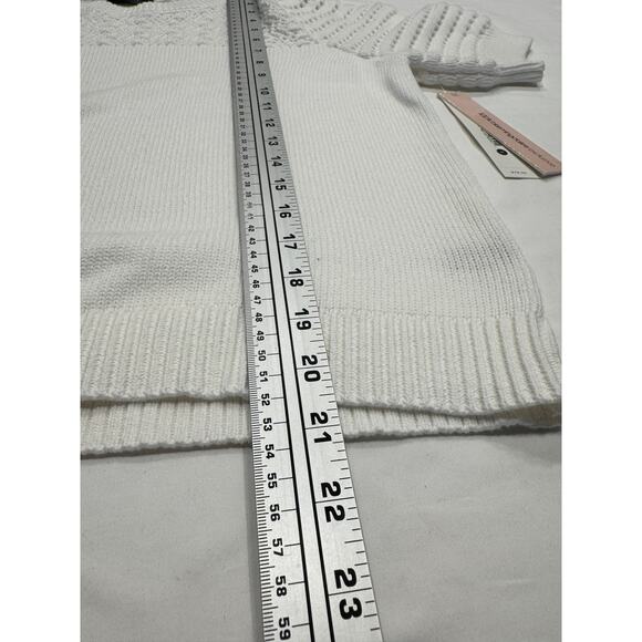 NEW Aqua Cotton Crochet Puff Sleeve Top M White Pointelle Knit Short Sleeve NWT - Picture 9 of 10